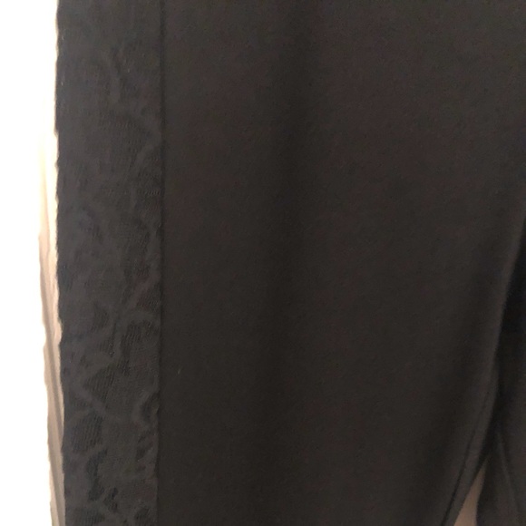 Ruby Ribbon Leggings - Picture 2 of 5